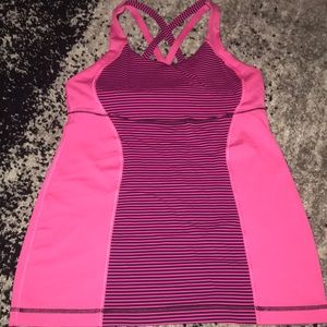 Lululemon tank size 8